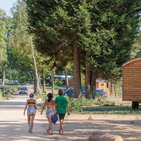 Huttopia De Meinweg * Herkenbosch