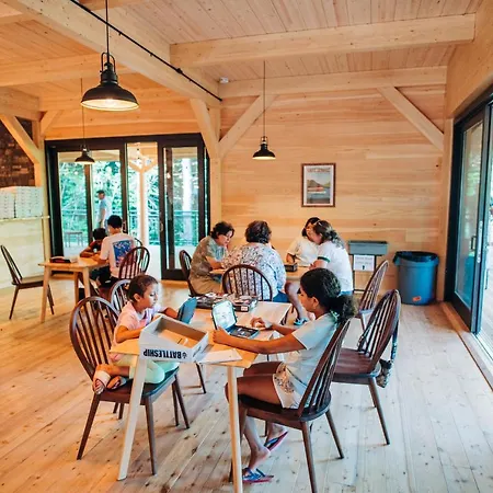 Huttopia De Meinweg Parque de Campismo