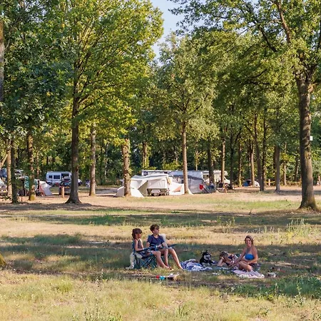 Huttopia De Meinweg Кемпинг Херкенбош