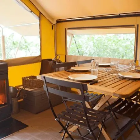 Huttopia De Meinweg * Herkenbosch