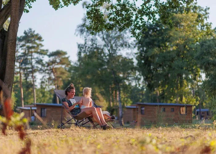 Huttopia De Meinweg * Herkenbosch