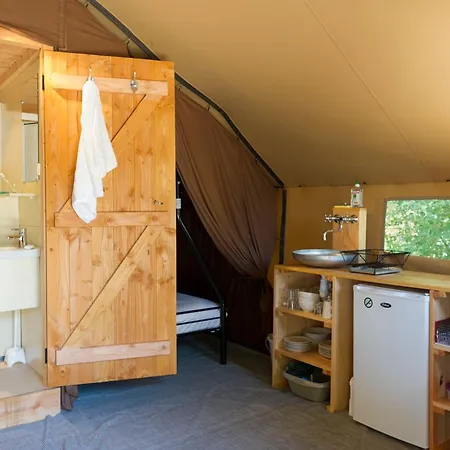 Huttopia De Meinweg *