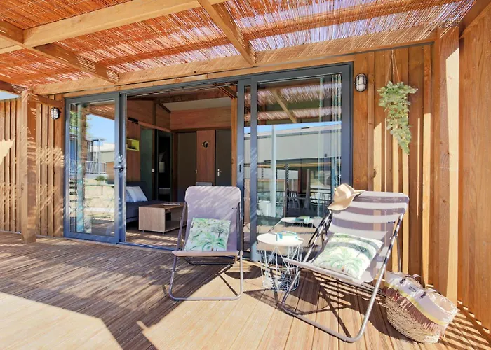 Huttopia De Meinweg Kamp alanı *